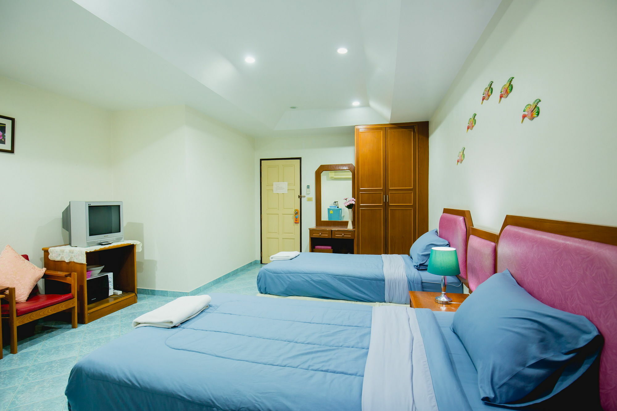 Chusri Hotel Patong Dış mekan fotoğraf