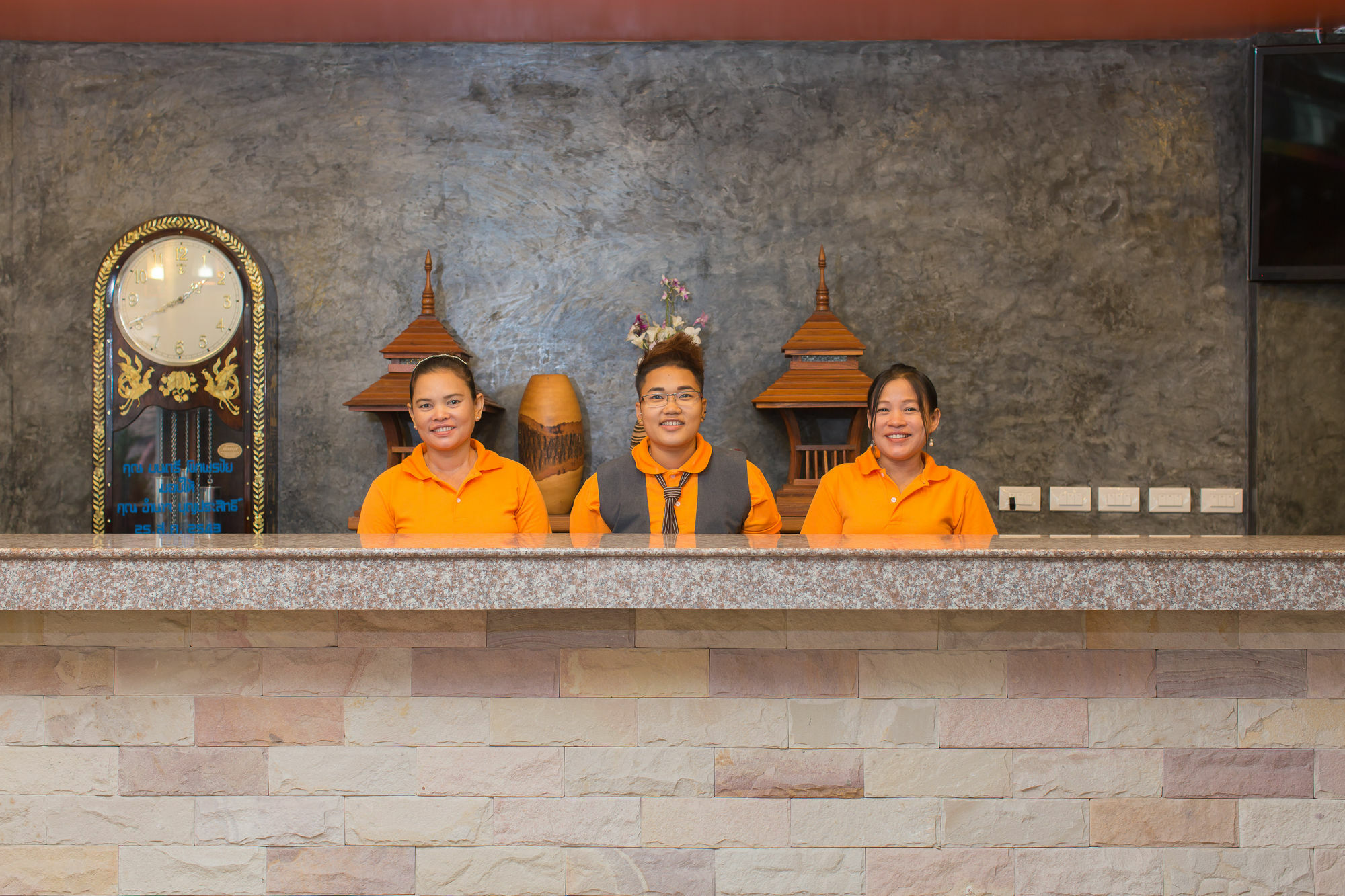 Chusri Hotel Patong Dış mekan fotoğraf