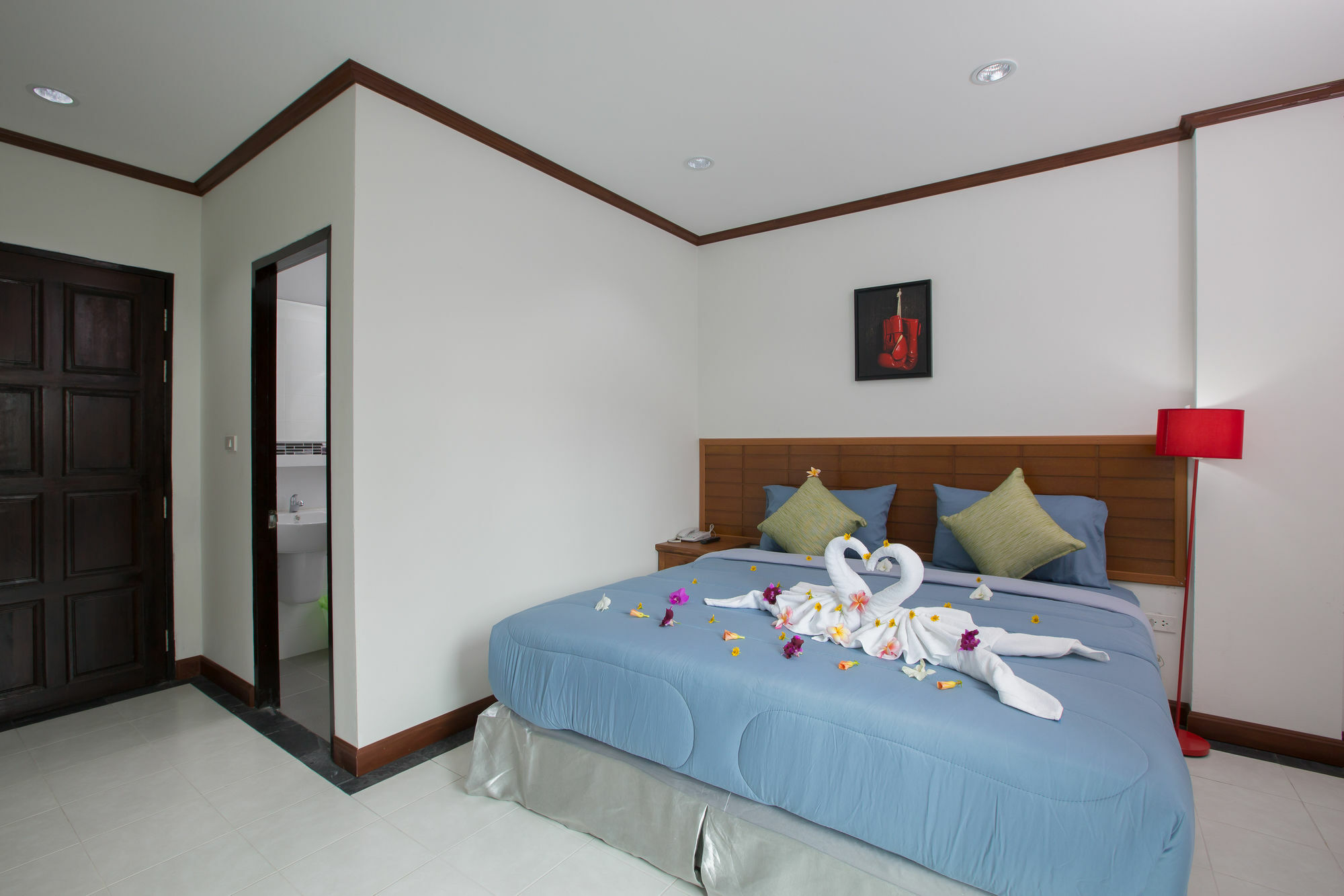 Chusri Hotel Patong Dış mekan fotoğraf