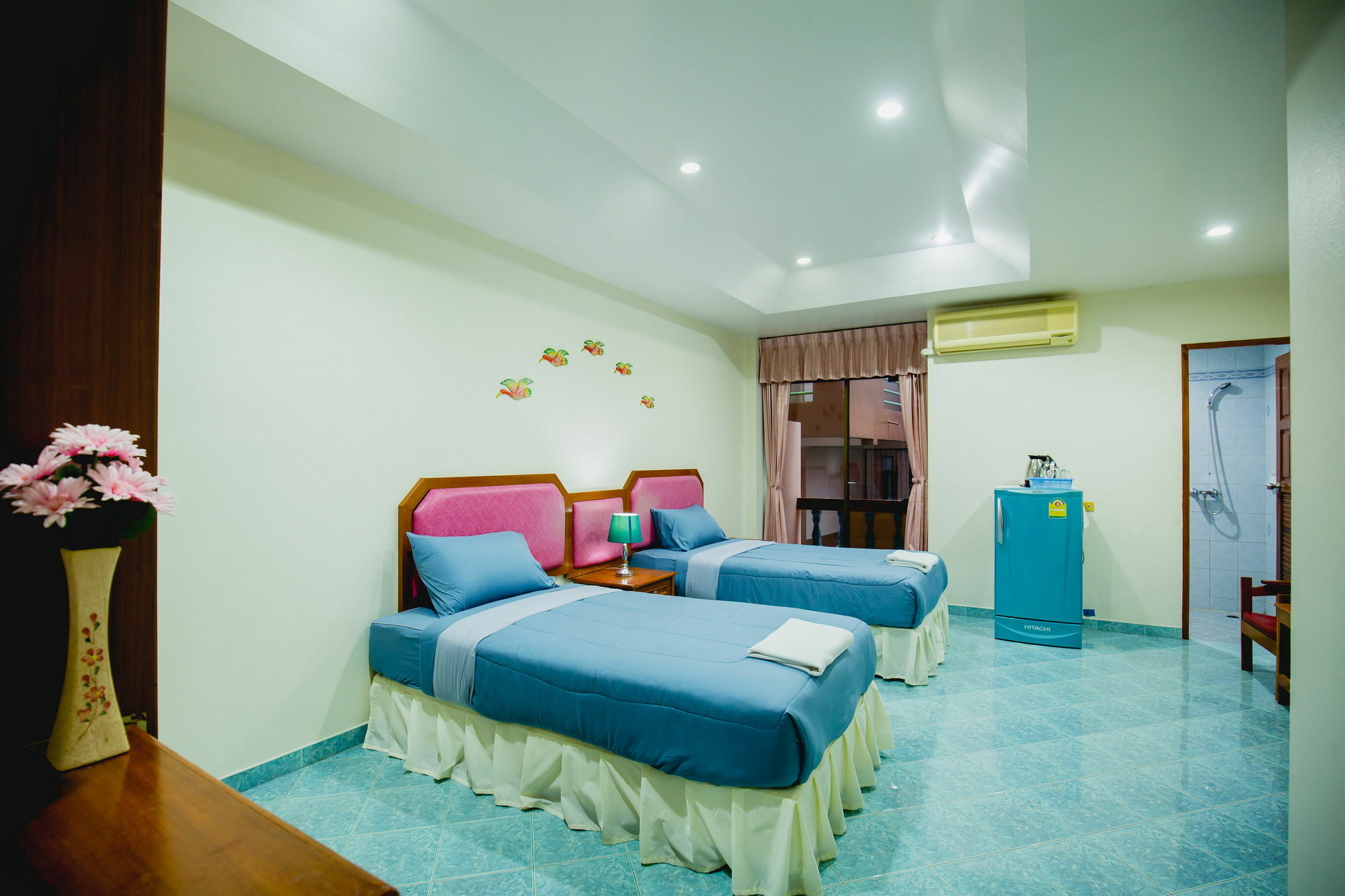 Chusri Hotel Patong Dış mekan fotoğraf