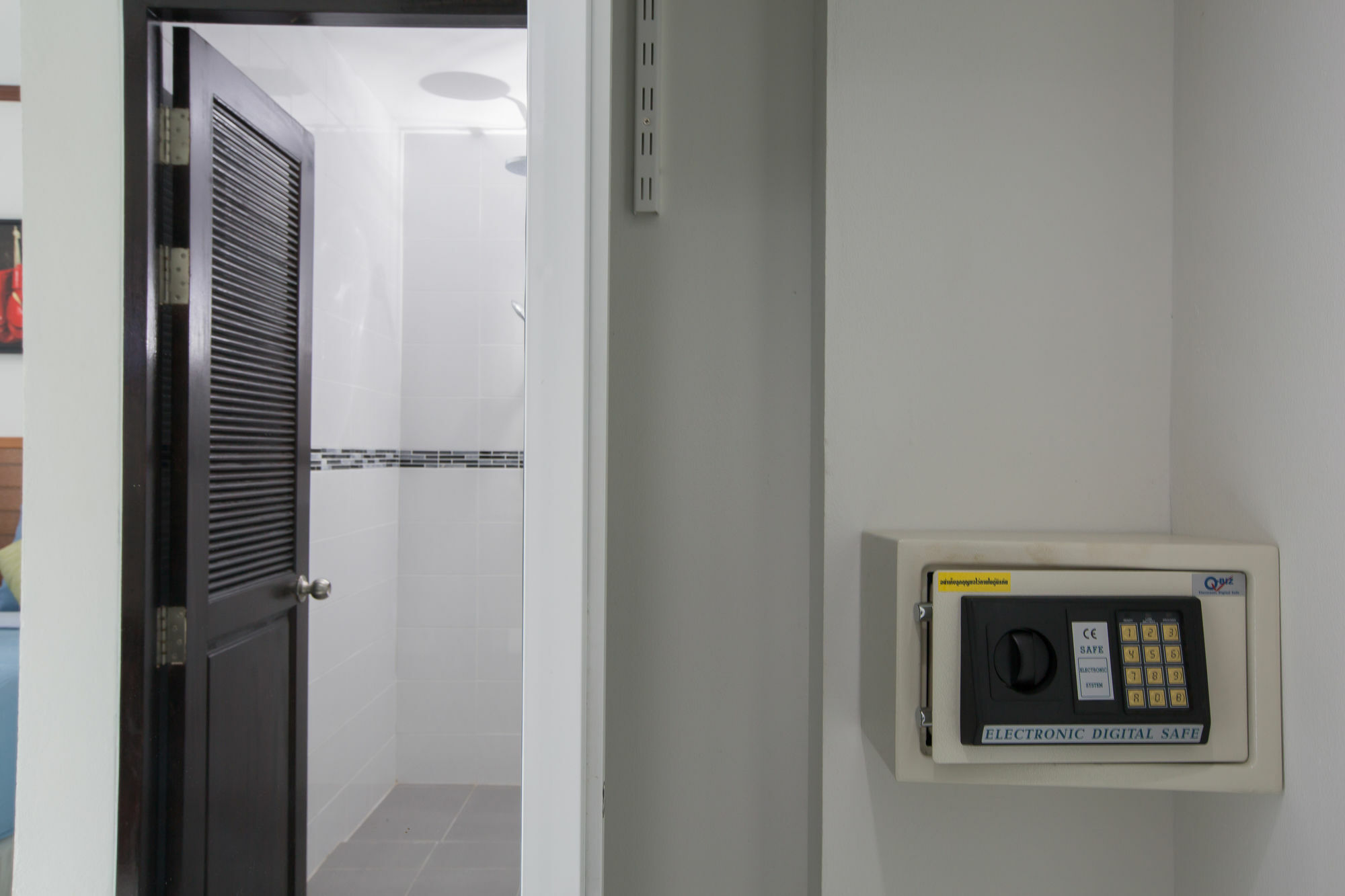 Chusri Hotel Patong Dış mekan fotoğraf
